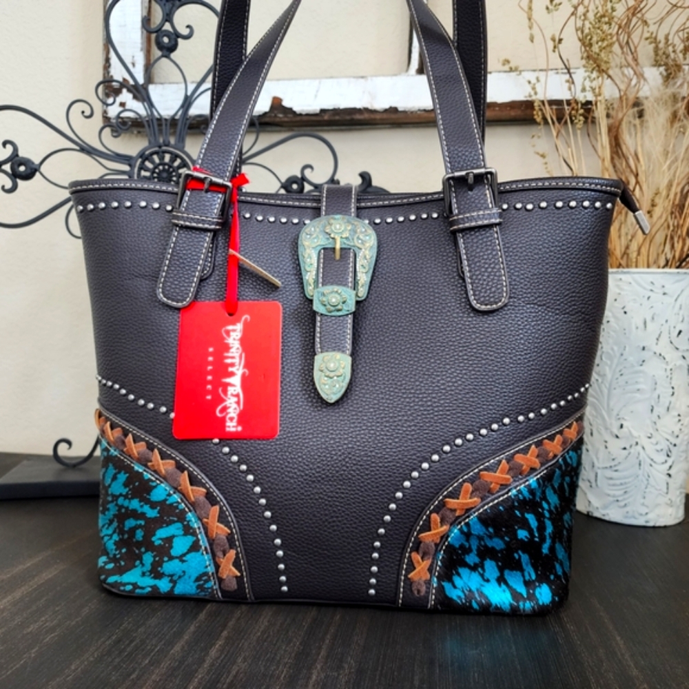 New Trinity Ranch Buckle Collection Concealed Carry Hobo Bag Purse brown